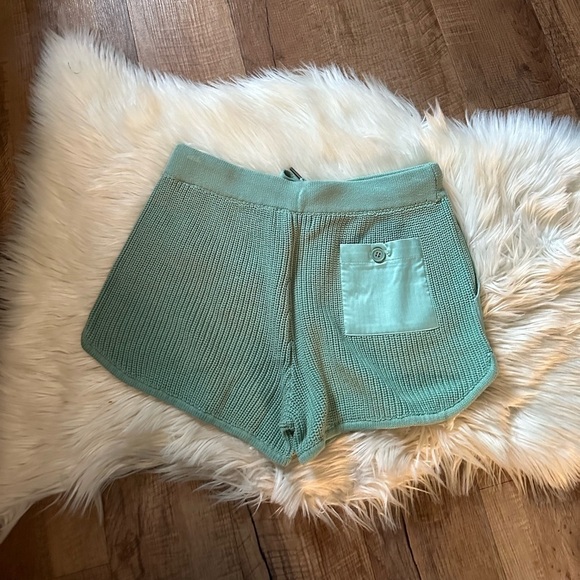 SER.O.YA Uma Shorts In Feldspar - Picture 11 of 11